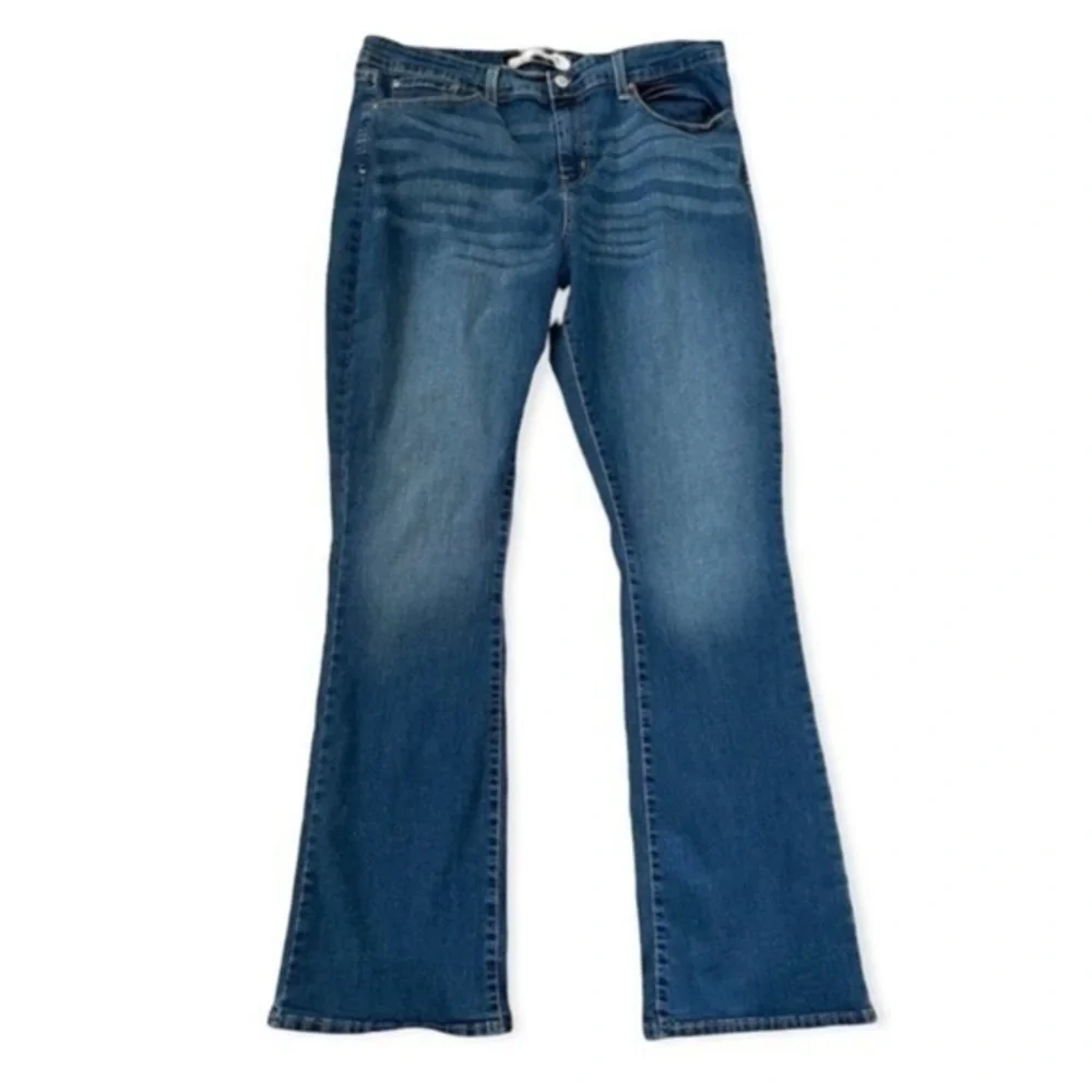 Levi’s Mid-Rise Boot Cut Jeans 36 x 32 - Picture 3 of 4